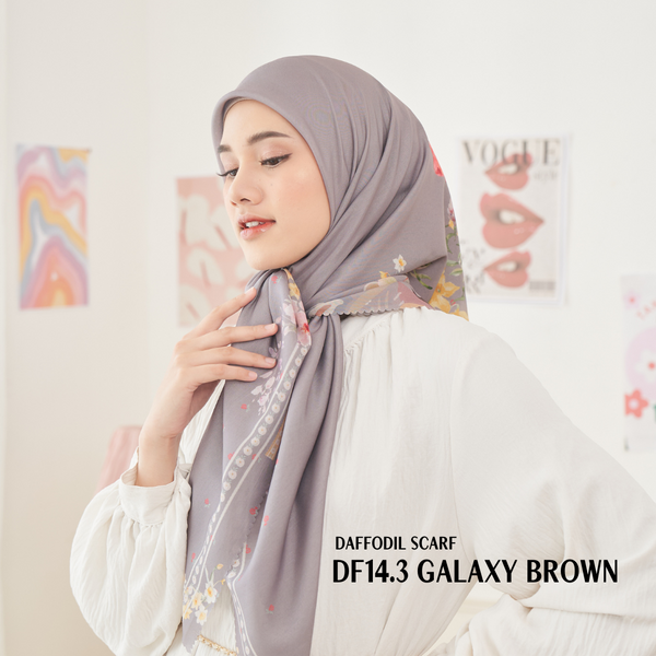 [ BUY 3 GET 1 FREE HIJAB ] Daffodil Scarf - DF14.3 Galaxy Brown