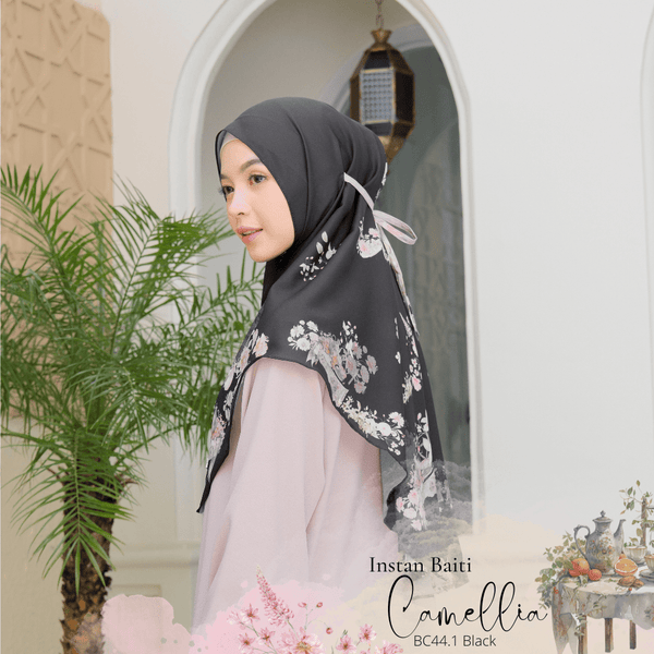 [ BUY 3 GET 1 FREE HIJAB ] Hijab Instan Baiti Camellia - BC44.1 Black