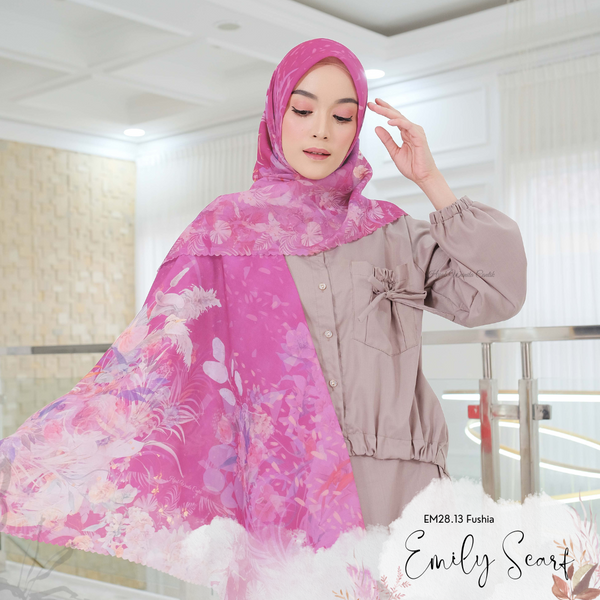 [ BUY 3 GET 1 FREE HIJAB ] Emily Scarf - EM28.13 Fuschia