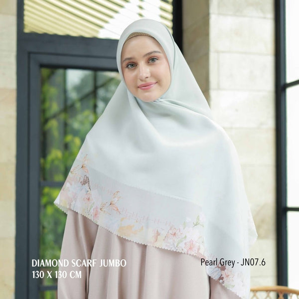 [ BUY 3 GET 1 FREE HIJAB ] Diamond Scarf JUMBO - JN07.6 Pearl Grey