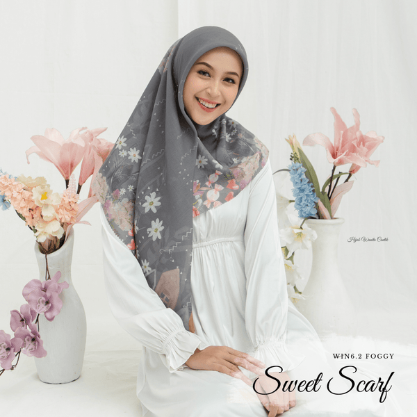 [ BUY 3 GET 1 FREE HIJAB ] Sweet Scarf - WIN6.2 Foggy